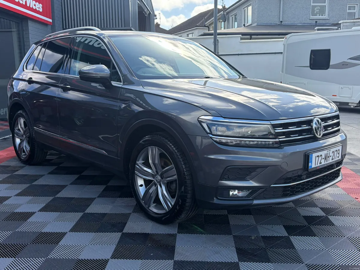 (172) VOLKSWAGEN TIGUAN HIGHLINE//AUTO//PAN ROOF// - Image 3