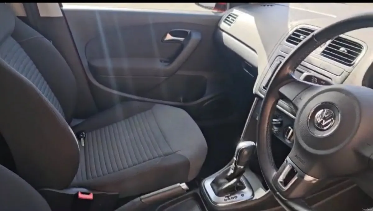 Volkswagen Polo 2014 - Image 5