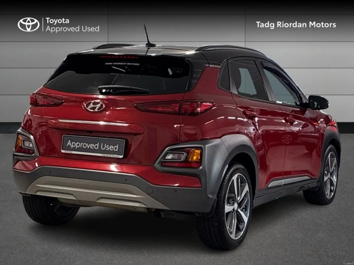 Hyundai KONA KAUAI DCT 4WD 2-TONE ROOF 5DR A AUTO - Image 2