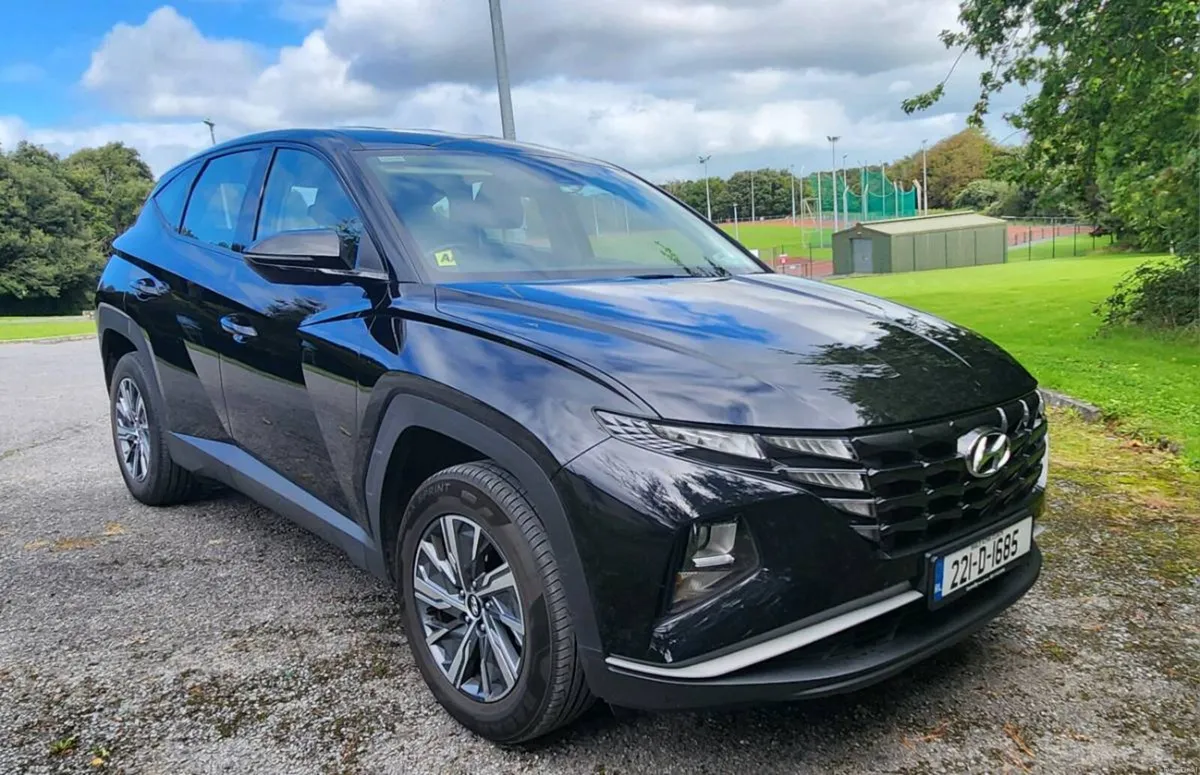 2022 Hyundai Tucson Petrol Hybrid - Image 2