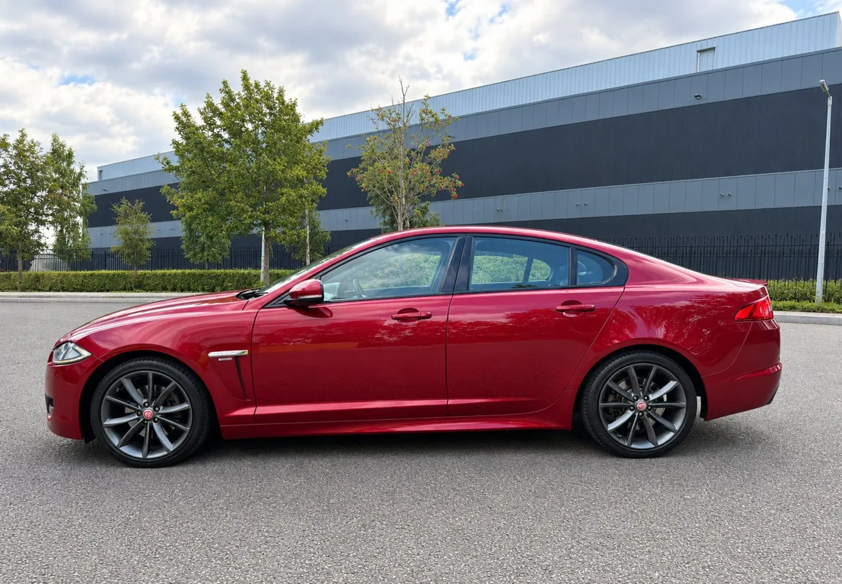 Jaguar XF 2.2D R-Sport Auto - Image 4