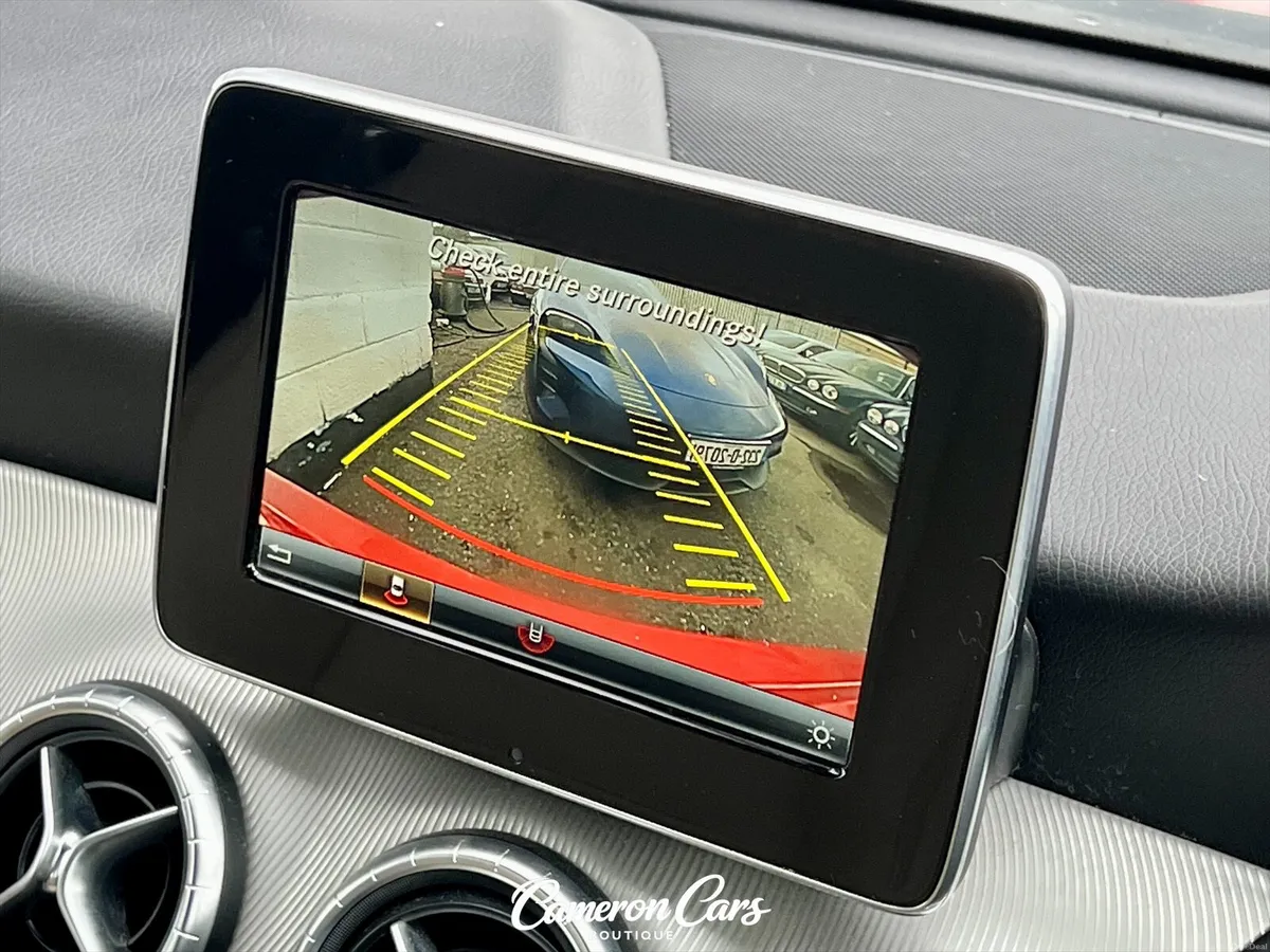MERCEDES BENZ CLA 220d AUTOMATIC RED - Image 6