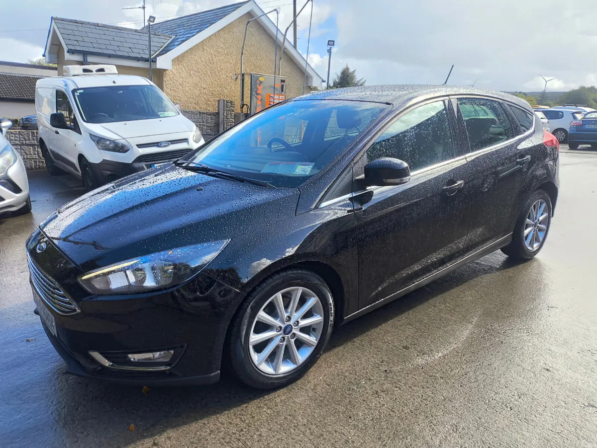 Ford Focus 2018 titanium - Image 3