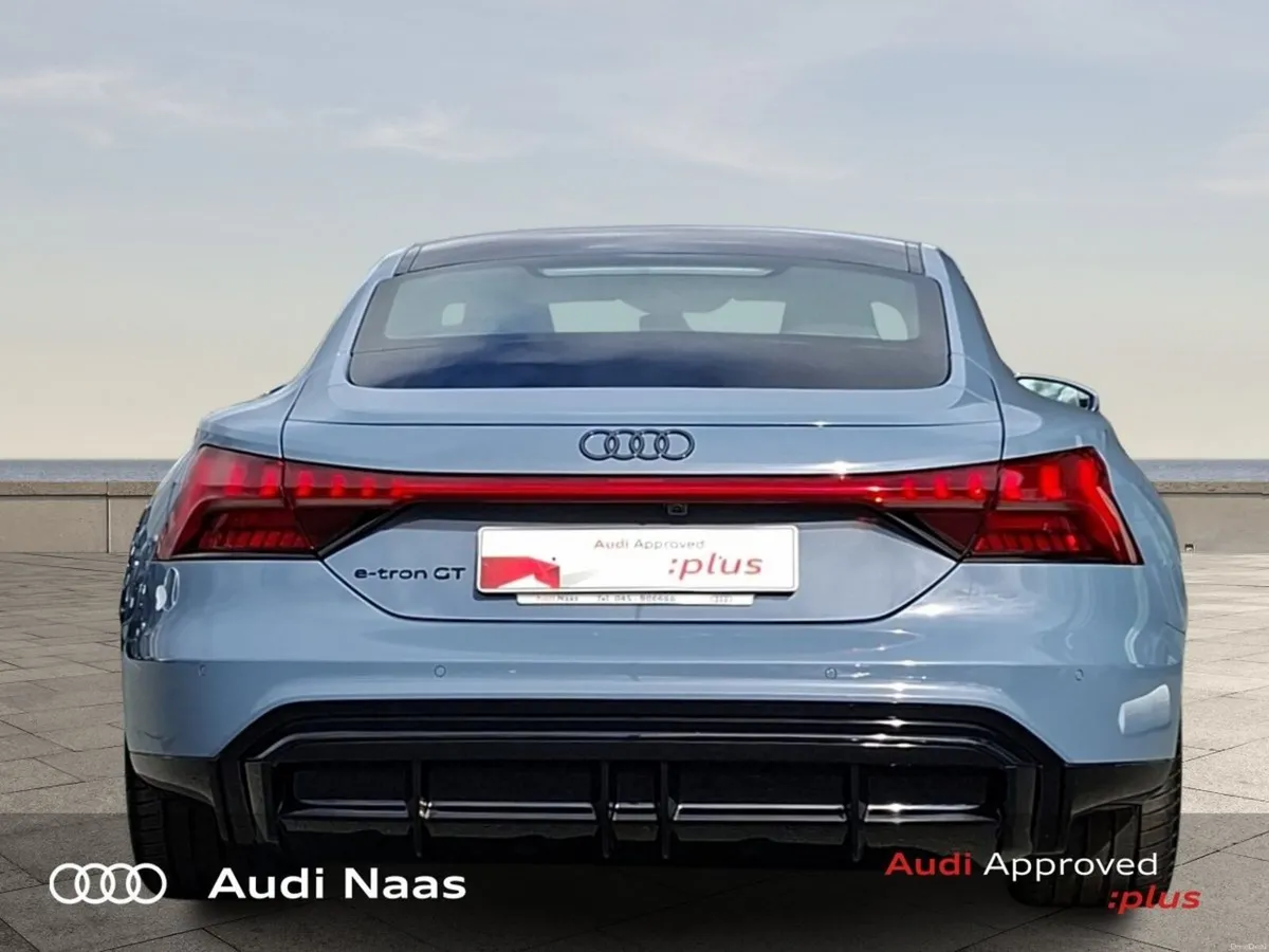 Audi e-tron GT QUATTRO Kemora Grey - Image 5
