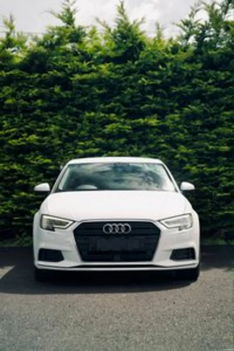 Audi A3 Sedan 1.4 TFSI 2017 - Image 3