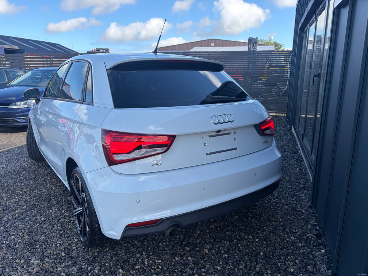 Audi A1 1.4 TFSI Auto - Image 3