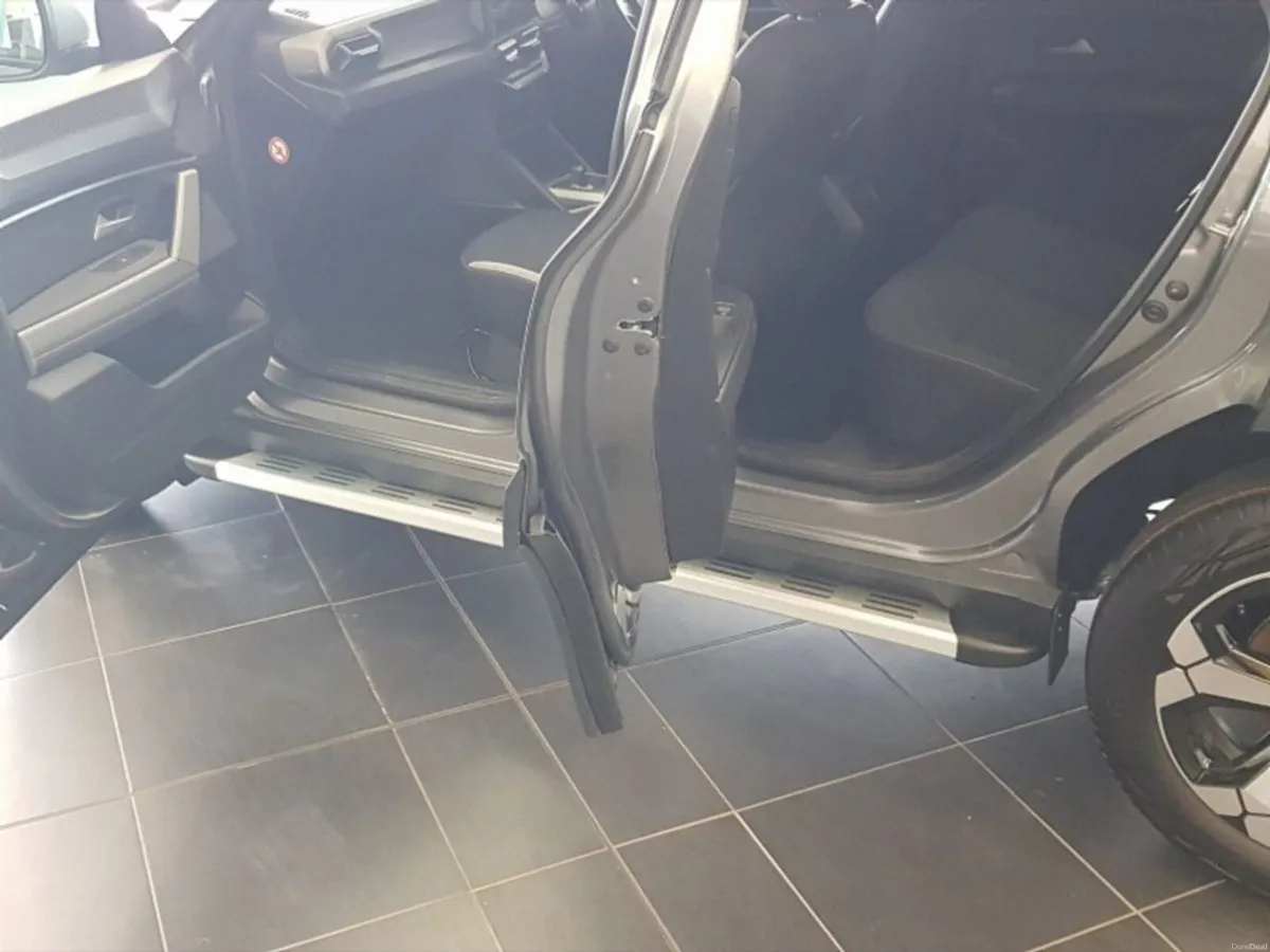 Dacia Duster Journey HEV 155 E06X - Image 6