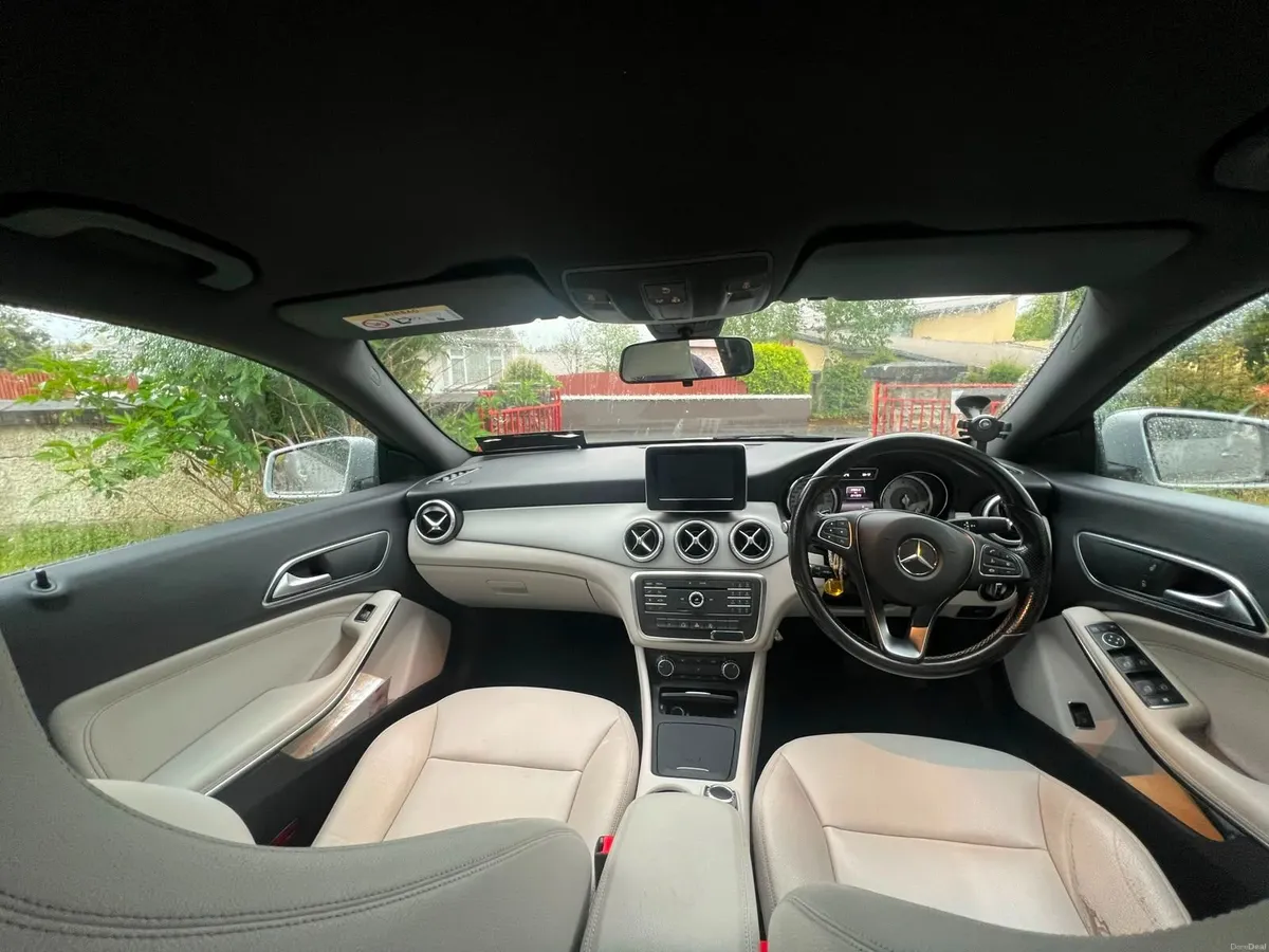 Mercedes-Benz CLA 2015 - Image 3