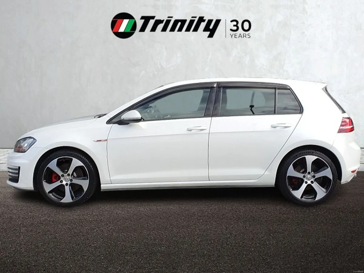 Volkswagen Golf ** GTI ** AUTO ** FULL LEATHER ** - Image 5