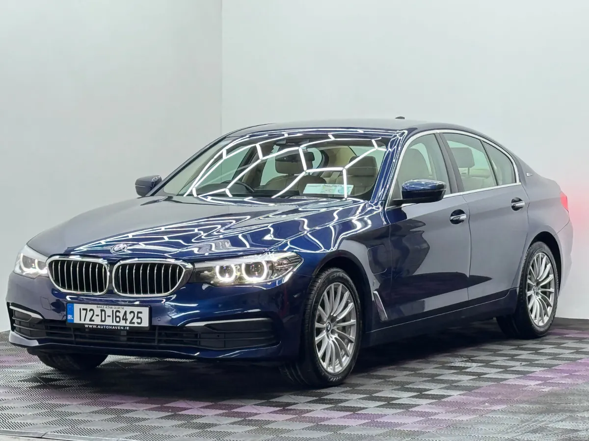 2017 BMW 5-Series 530E SE, Low Kms - Image 3