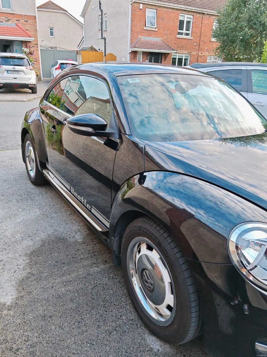 Volkswagen Beetle - Image 1