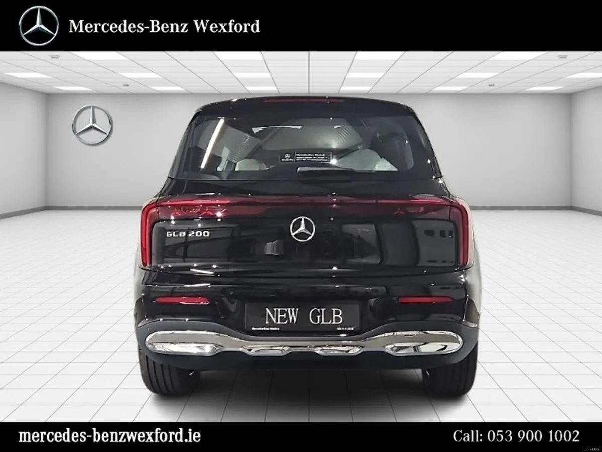Mercedes-Benz GLB GLB200 BEV with 7 Seats - Image 3