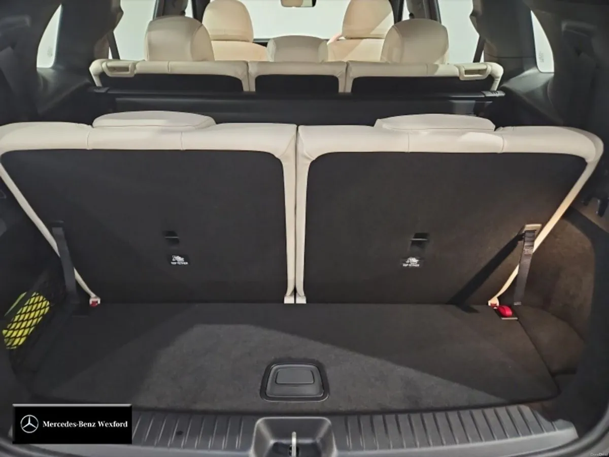 Mercedes-Benz GLB GLB200 BEV with 7 Seats - Image 4