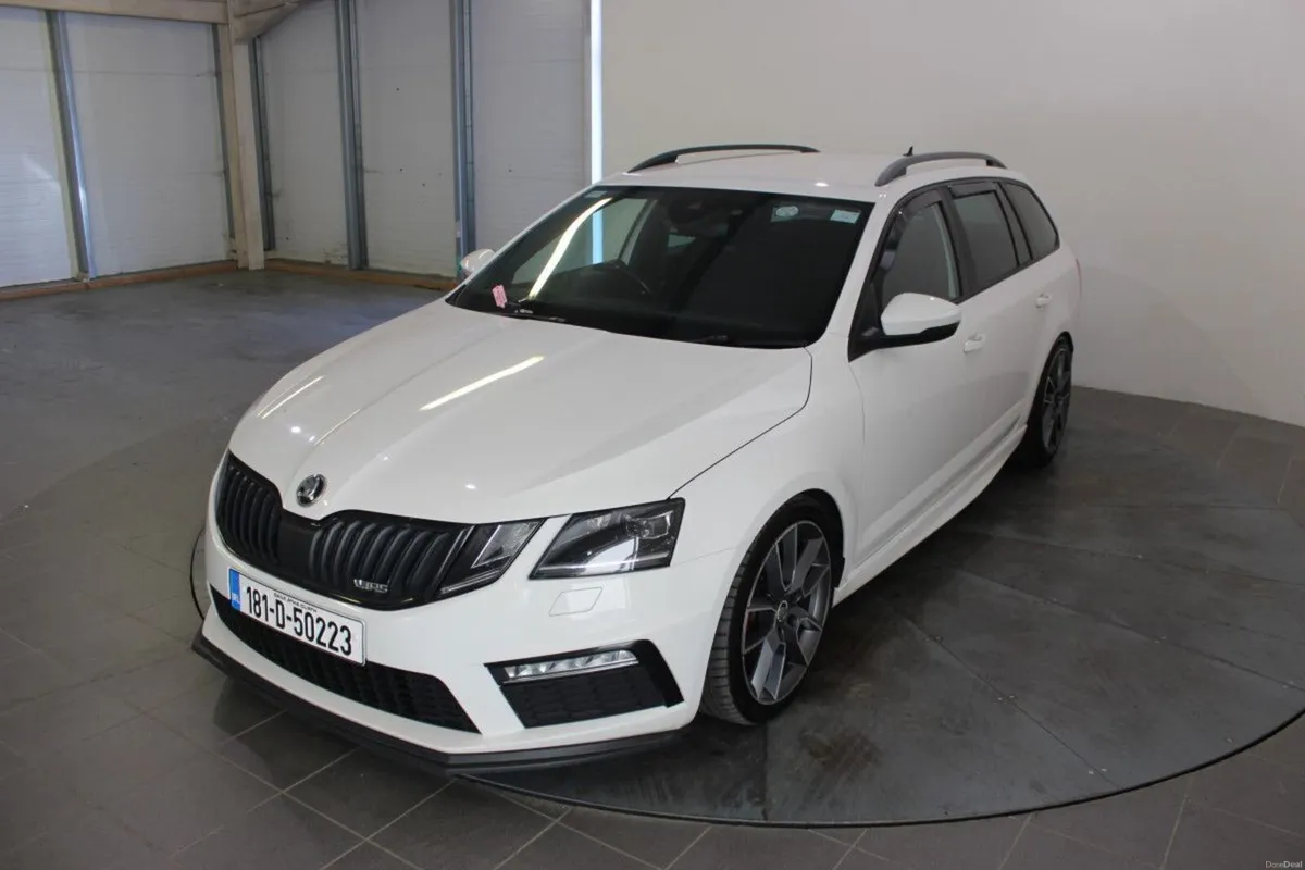 Skoda Octavia COMBI RS 2.0TDI - TENDER 22 - Image 5