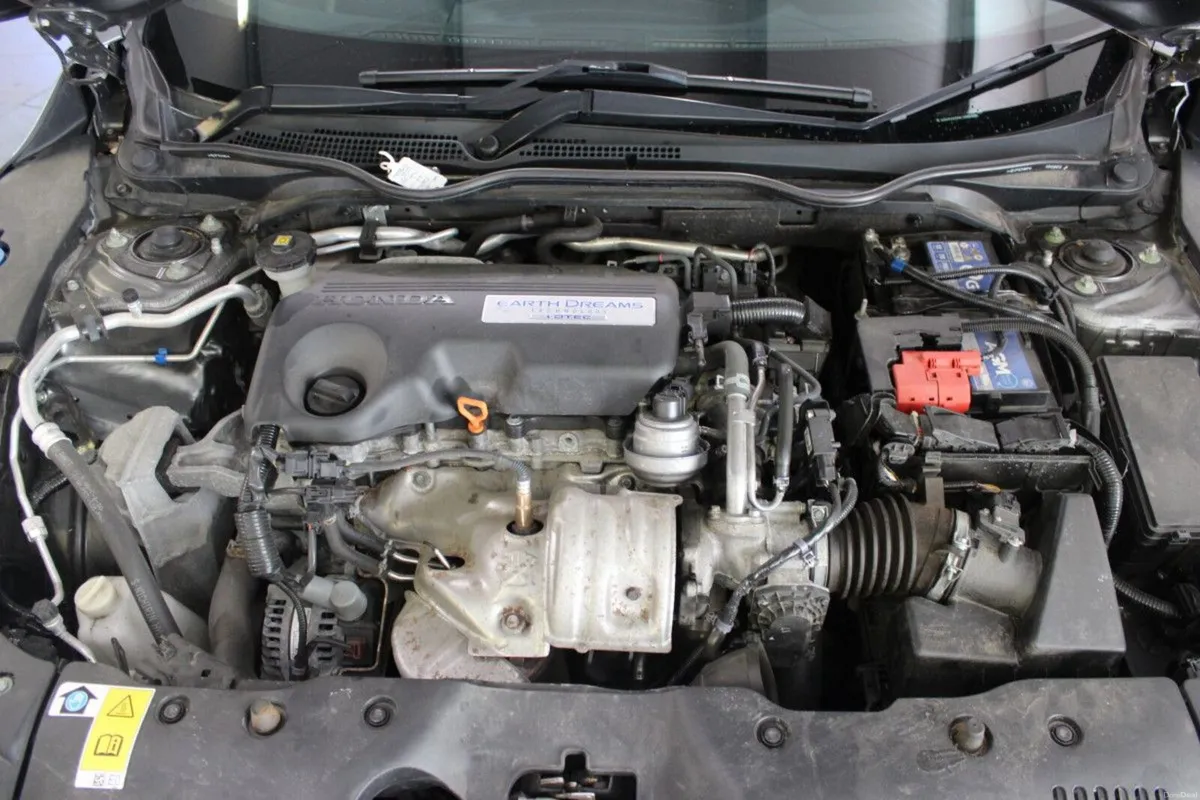 Honda Civic 1.6 i-DTEC - TENDER 21 - Image 3