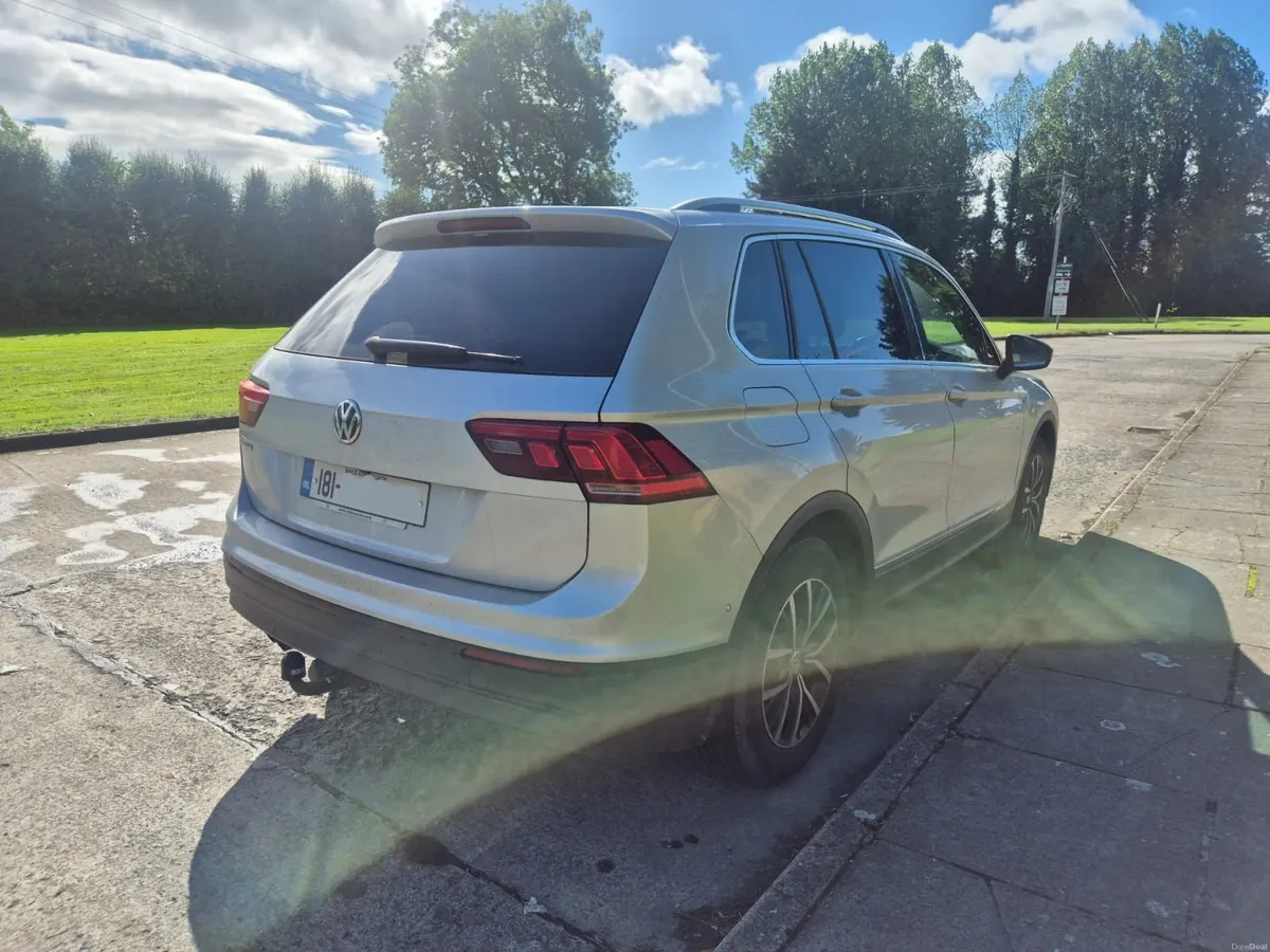 Volkswagen Tiguan 2018 - Image 3