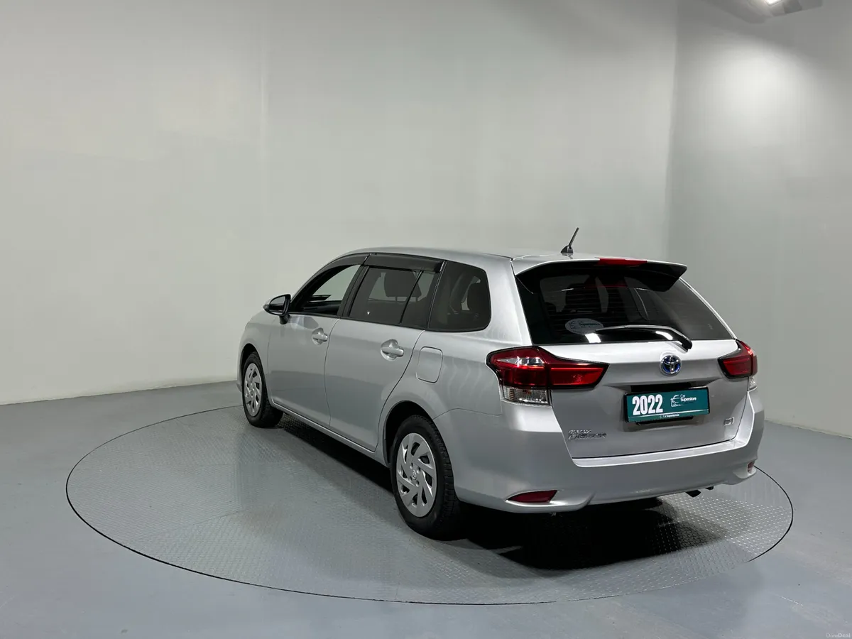Toyota Corolla Fielder Self Charging Hybrid 221 - Image 5