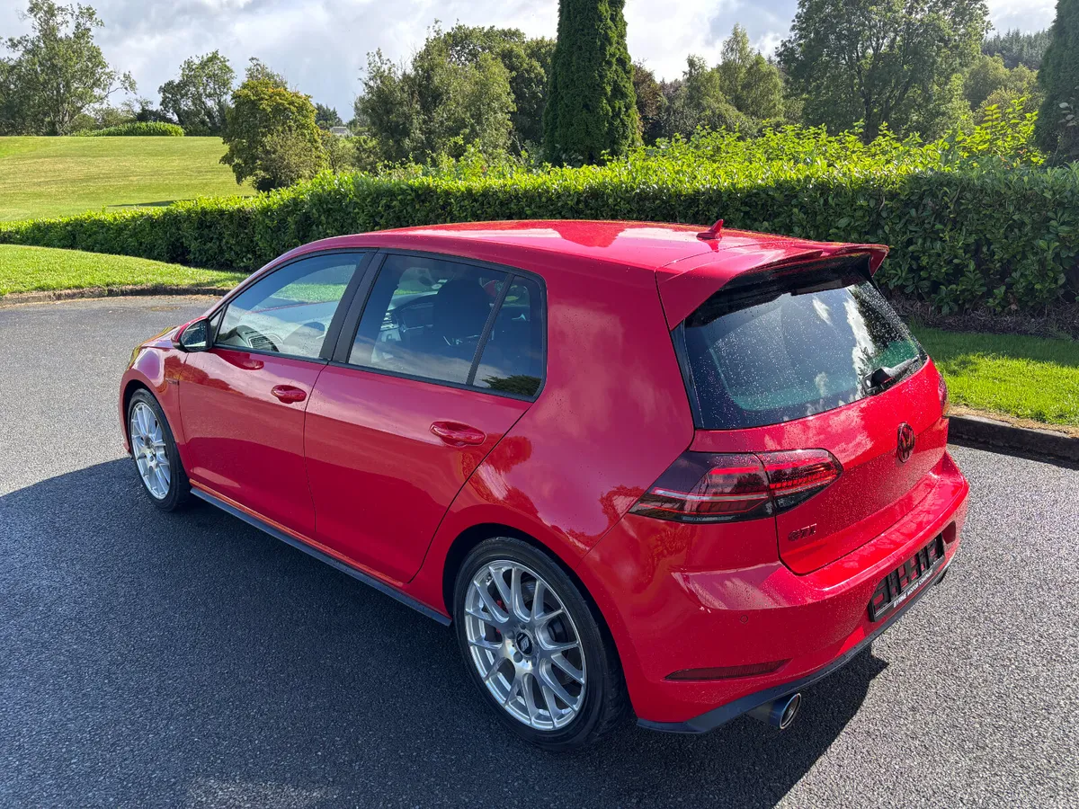 VOLKSWAGEN GOLF GTI 2.0 TSI DSG 230BHP 2017 - Image 5