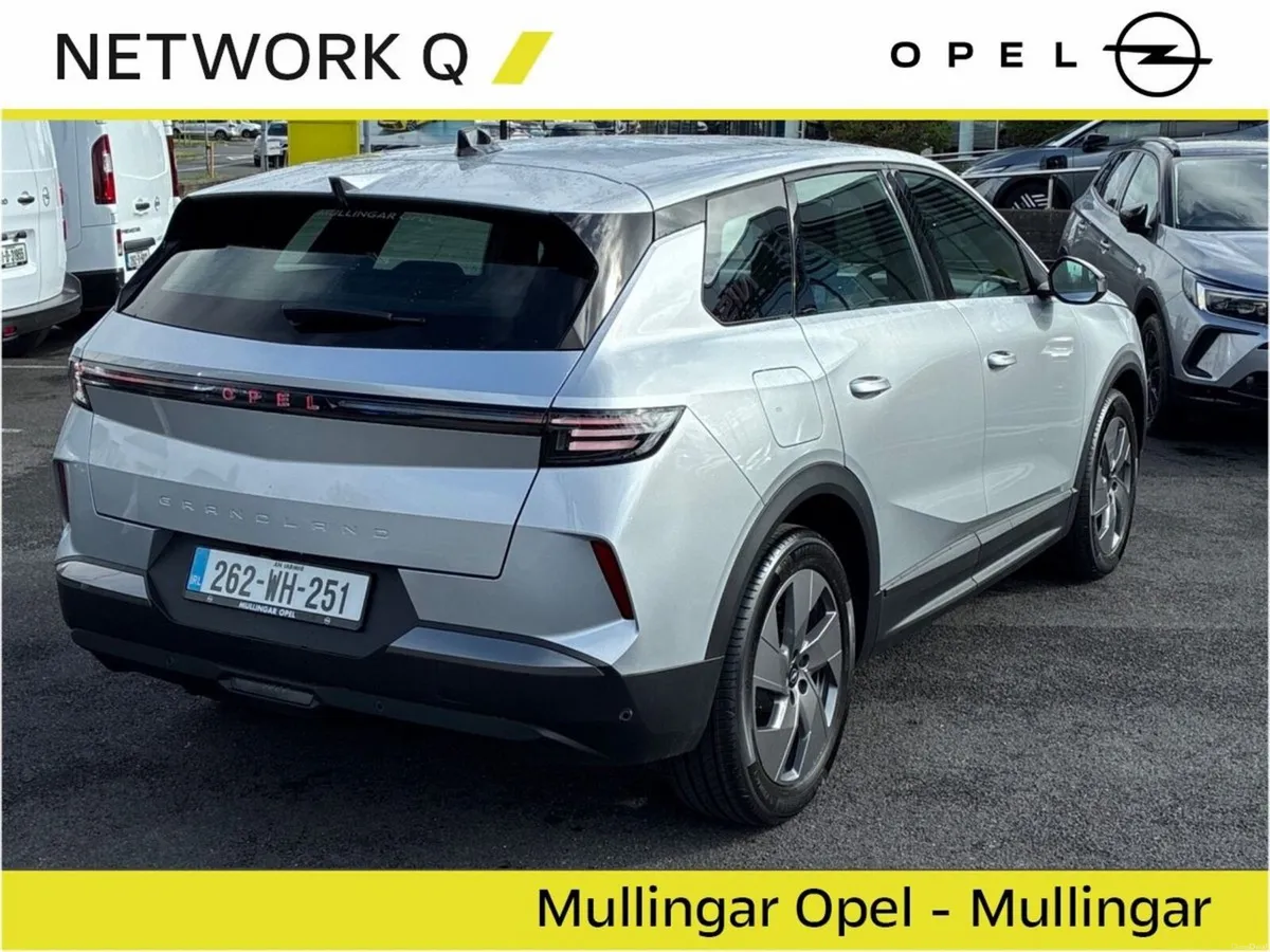 Opel Grandland 1.2 M/Hybrid Elegance-DEMO LOW KMS - Image 4