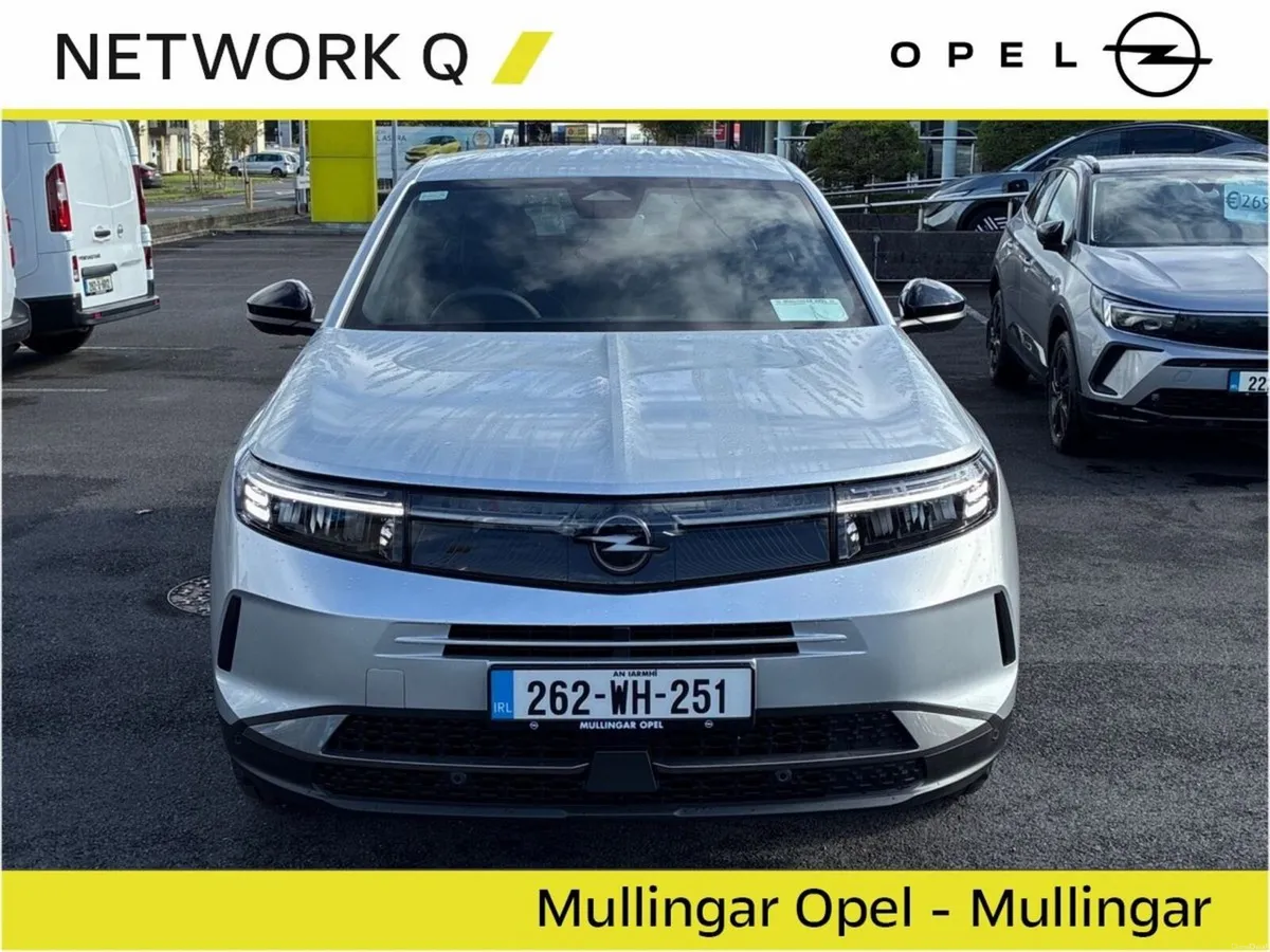 Opel Grandland 1.2 M/Hybrid Elegance-DEMO LOW KMS - Image 2