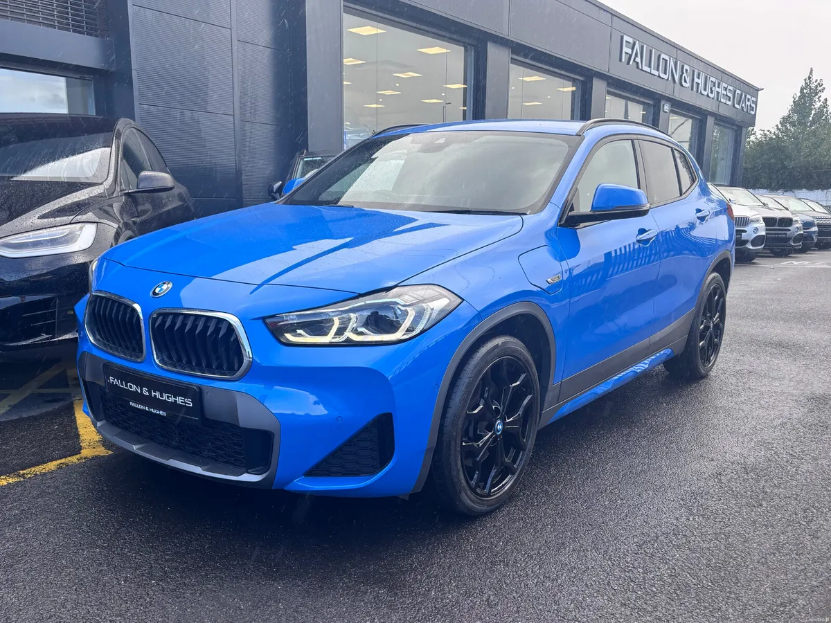2022 BMW X2 XDRIVE25E M SPORT X // TECH PACK - Image 6
