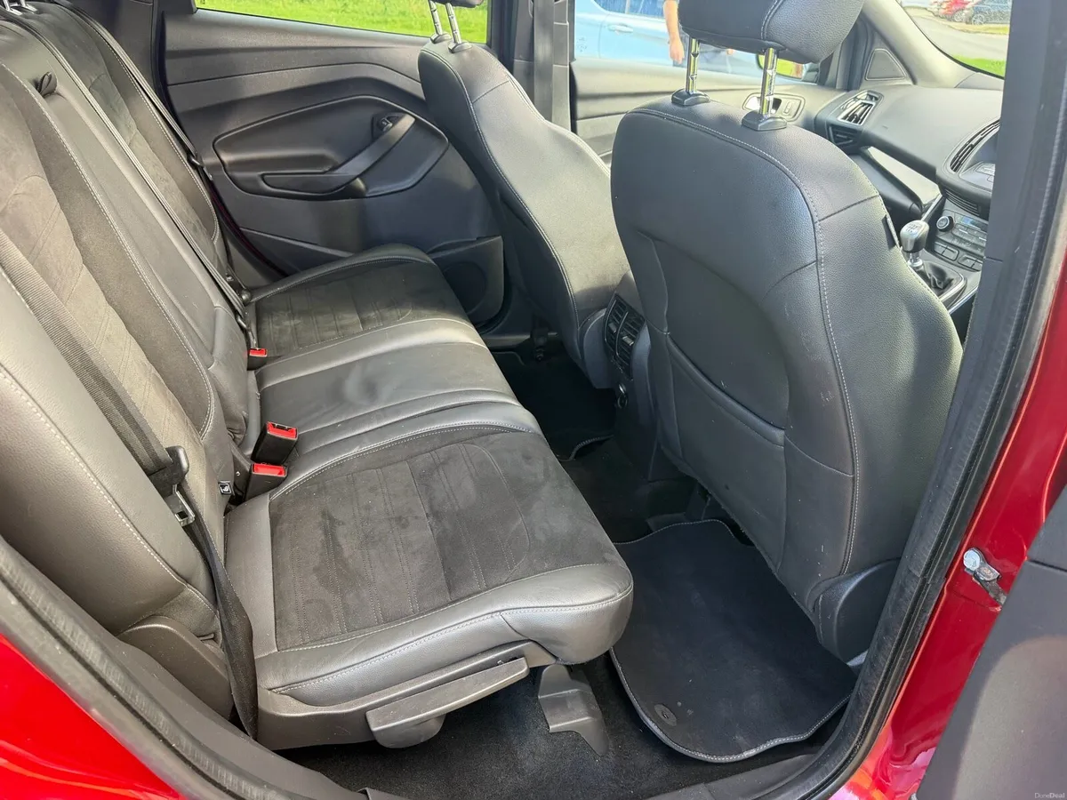 2018 FORD KUGA ST-LINE NCT 1-28 TOP SPEC !! - Image 4