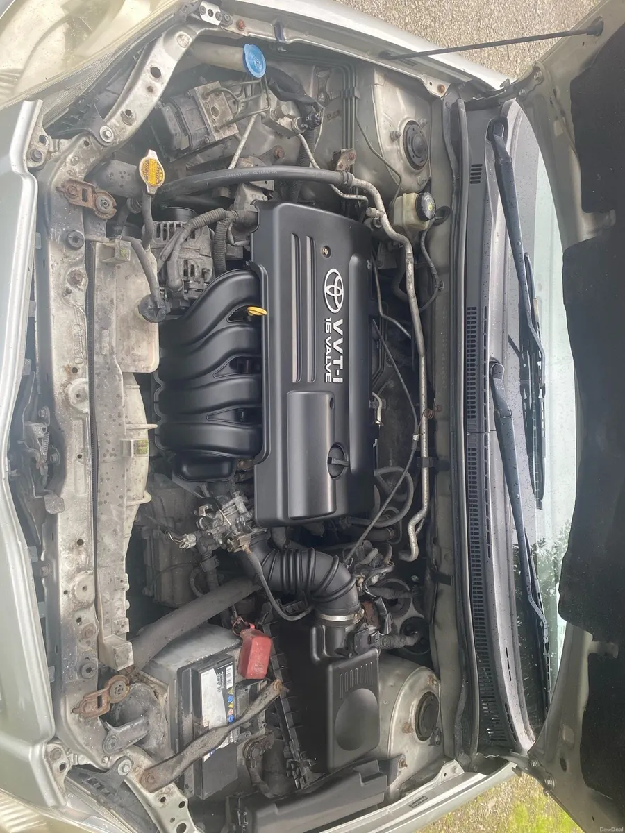 Toyota Corolla - Image 5