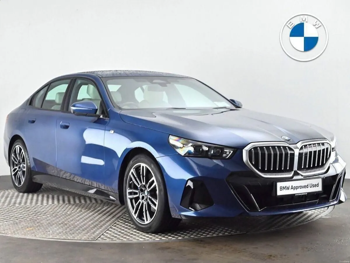 BMW 5-Series 520i M Sport Saloon - Image 1