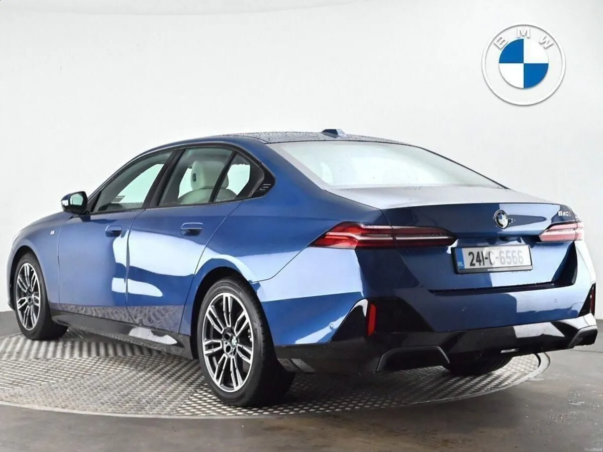 BMW 5-Series 520i M Sport Saloon - Image 2