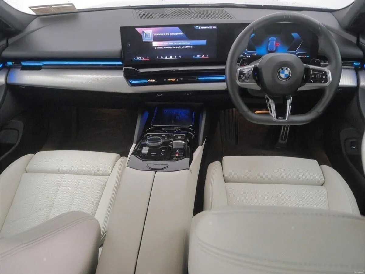 BMW 5-Series 520i M Sport Saloon - Image 4