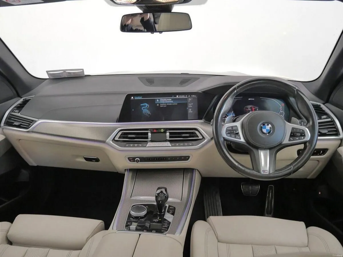 BMW X5 xDrive45e M Sport - Image 4