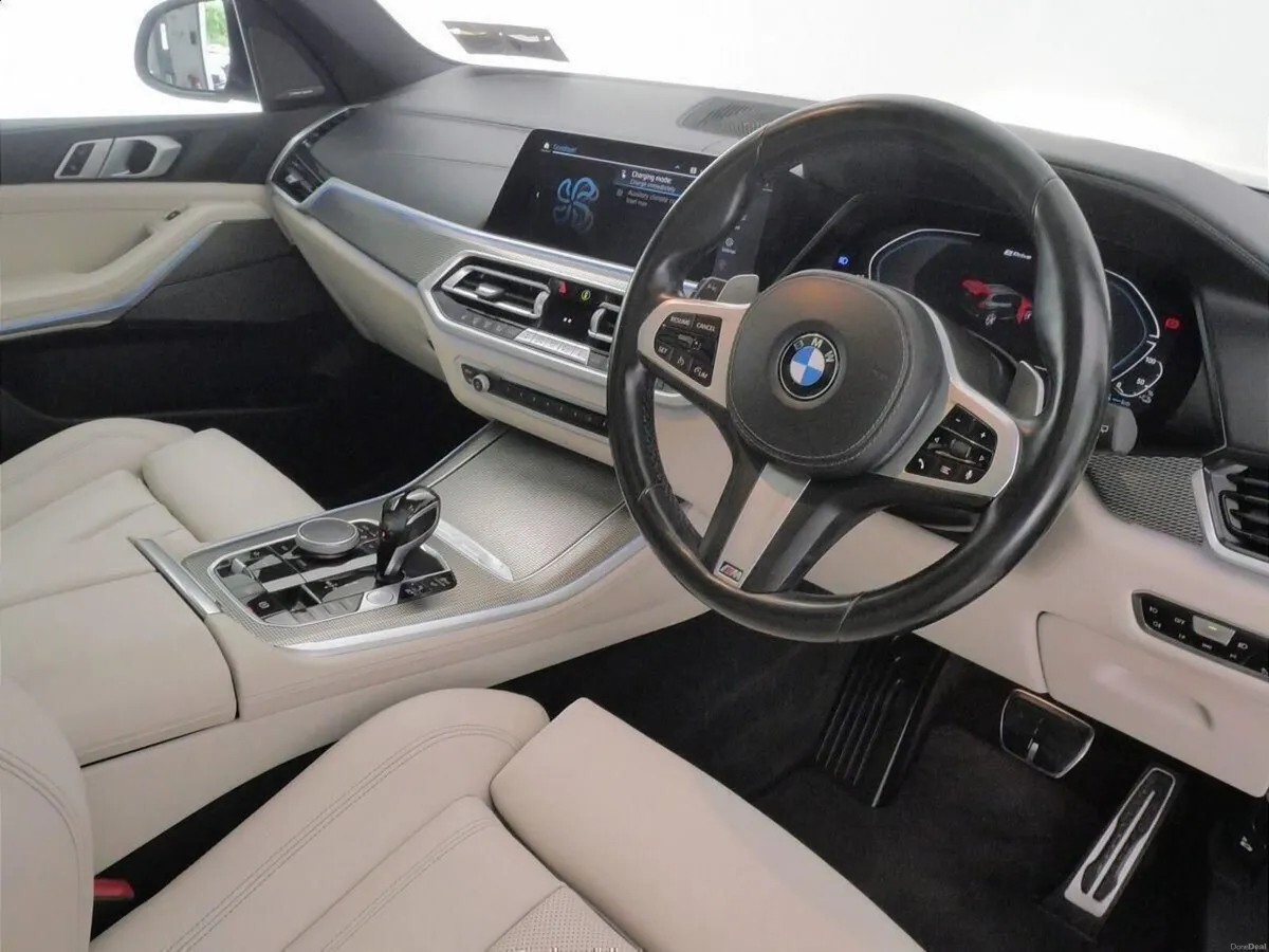 BMW X5 xDrive45e M Sport - Image 6