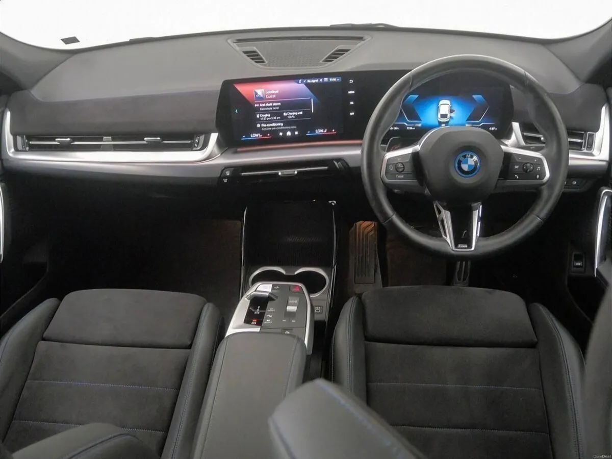 BMW iX2 eDrive20 M Sport - Image 4