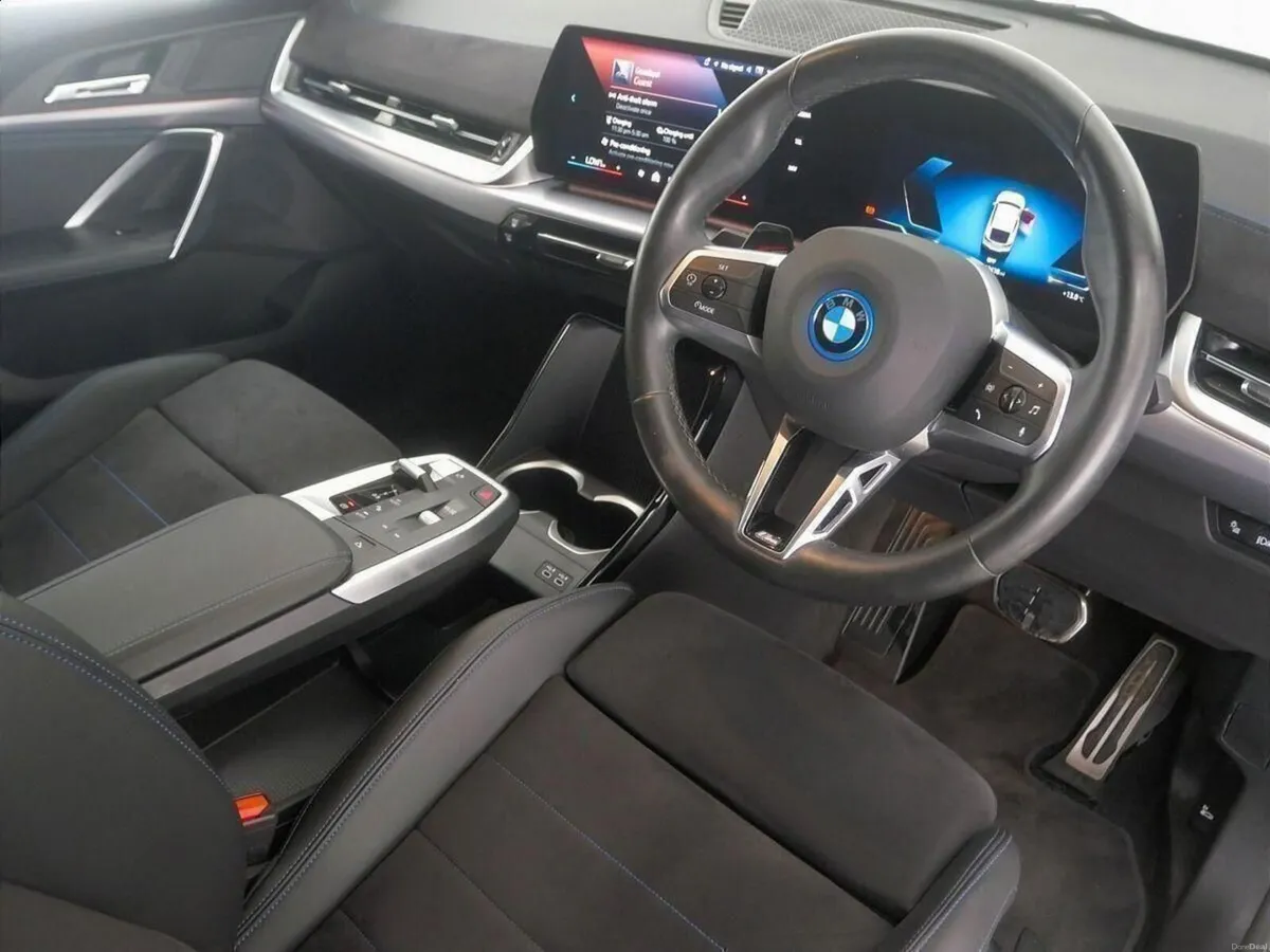 BMW iX2 eDrive20 M Sport - Image 6