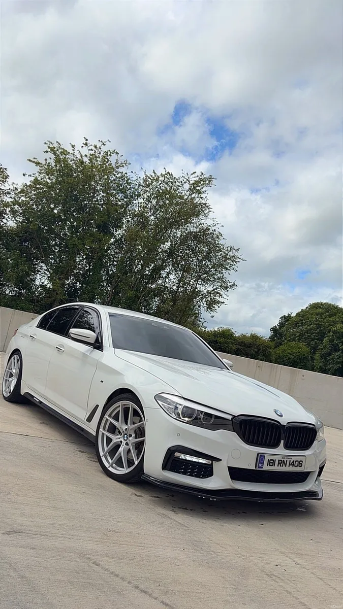 BMW 5 series - Image 1
