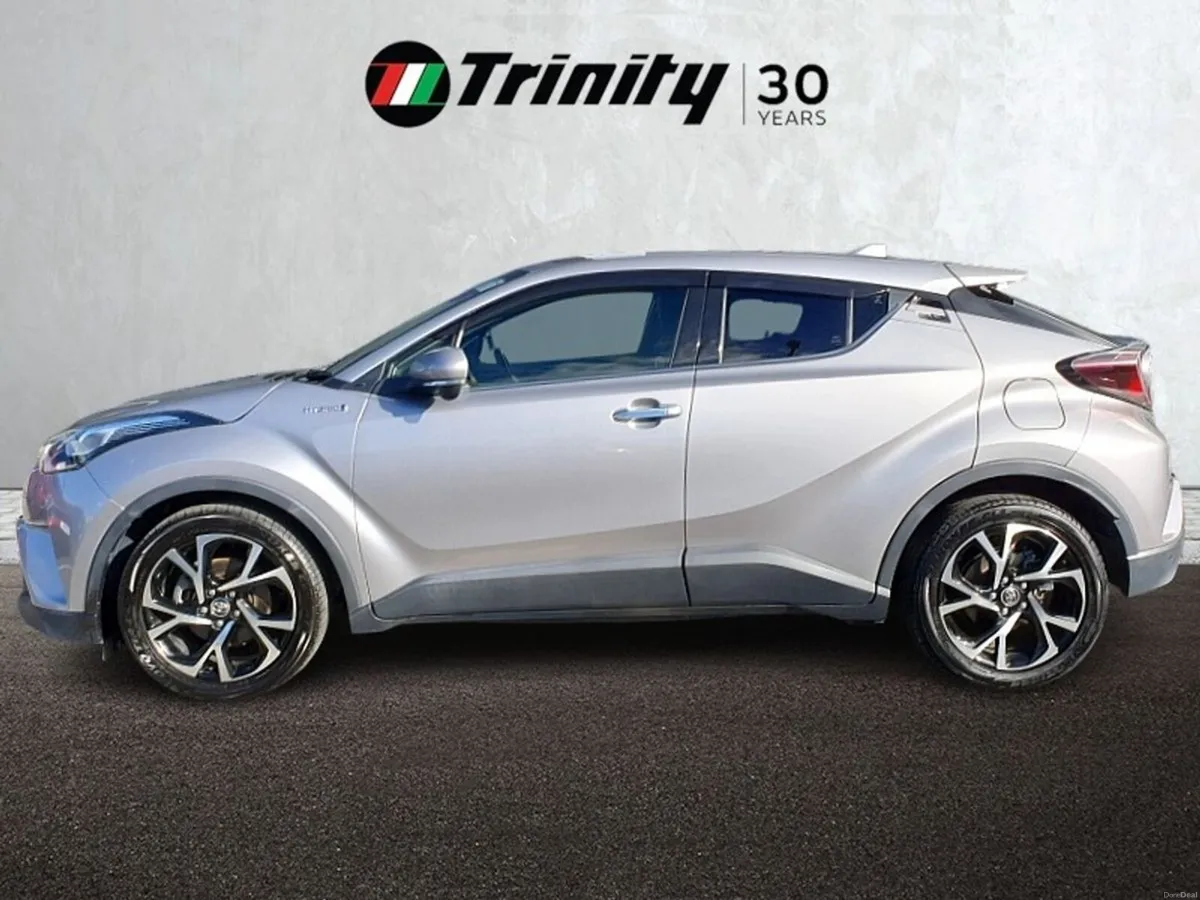 Toyota C-HR ** Z HYBRID ** STUNNING SPEC ** TRINIT - Image 5