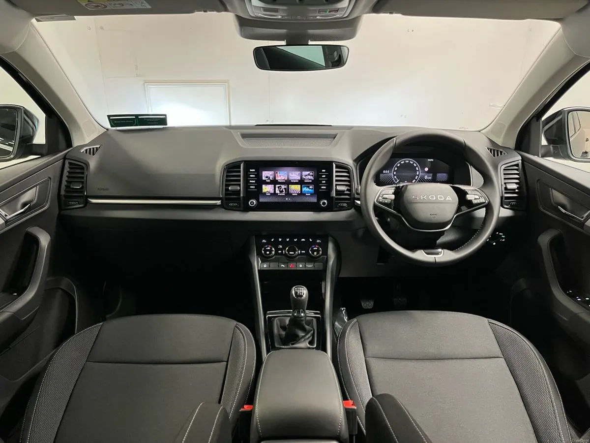 Skoda Karoq Selection 1.0TSI 115BHP - Reversing Ca - Image 3