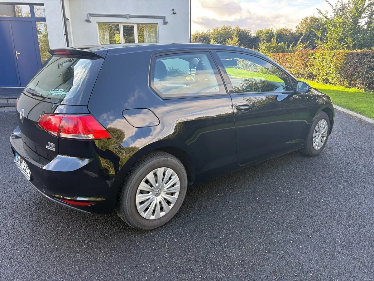 2016 Volkswagen Golf - Image 3
