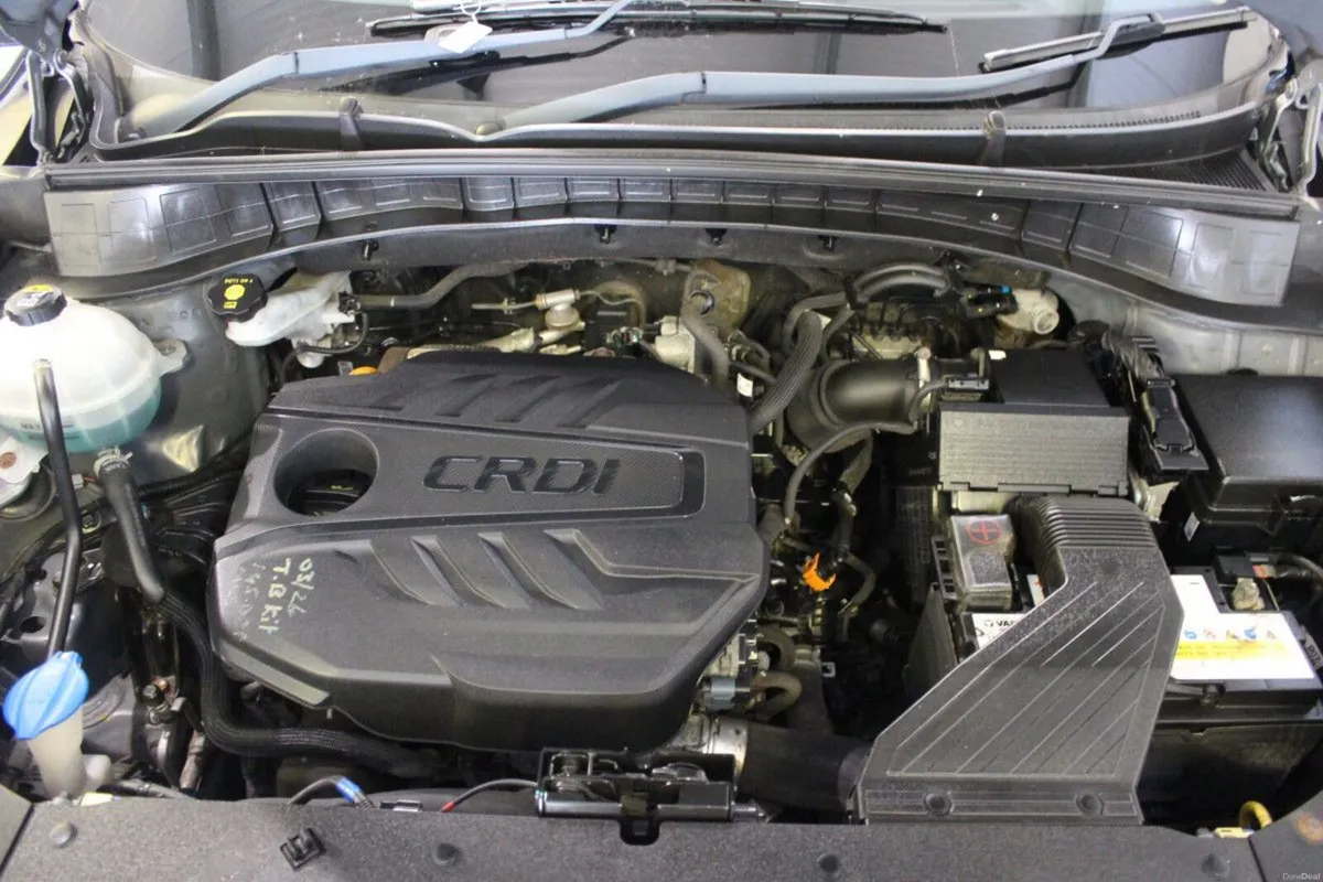 Hyundai Tucson 2WD Executive - TENDER 28 - ENGINE - Image 4