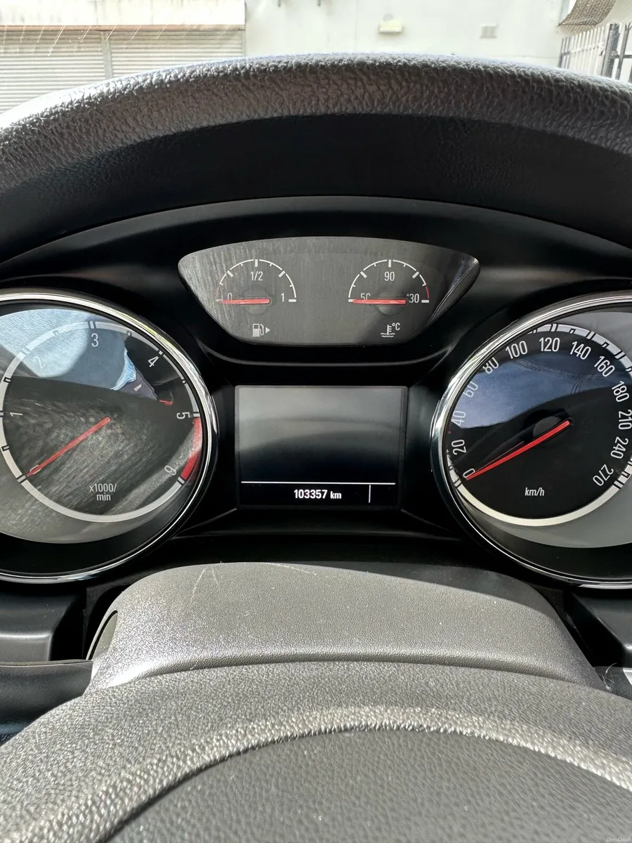 2016 Opel Astra – High Spec – 103,000 KM - Image 3