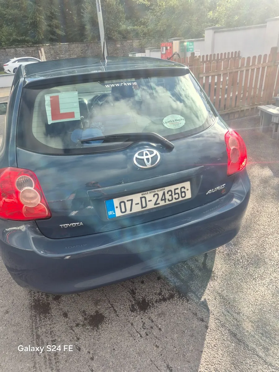 Toyota Auris 2007 - Image 1