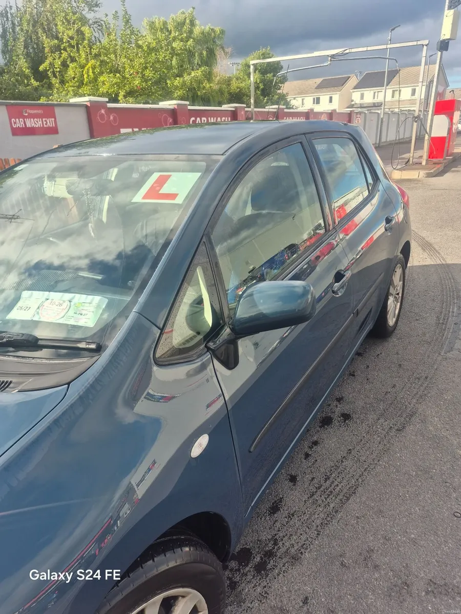 Toyota Auris 2007 - Image 6