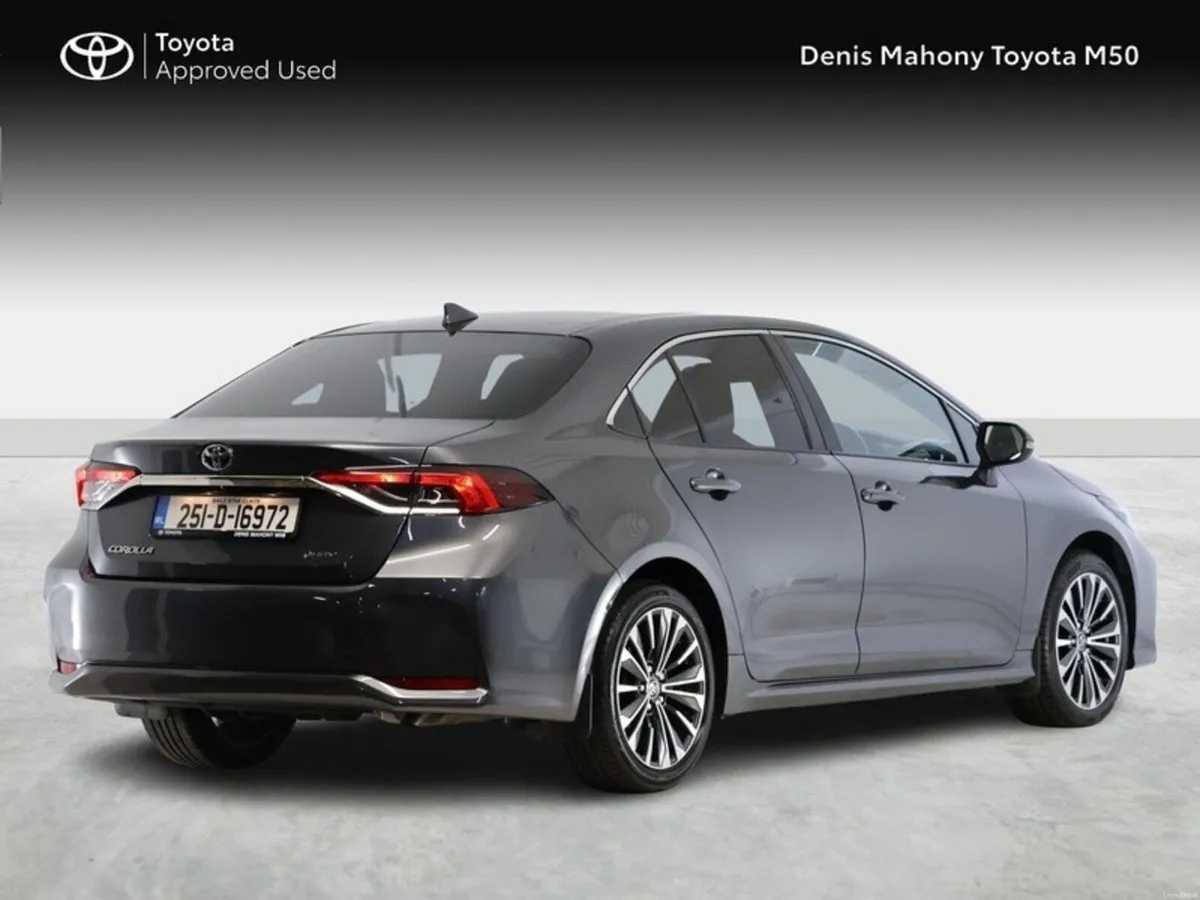 Toyota Corolla Luna Sport Hybrid Saloon - Image 2