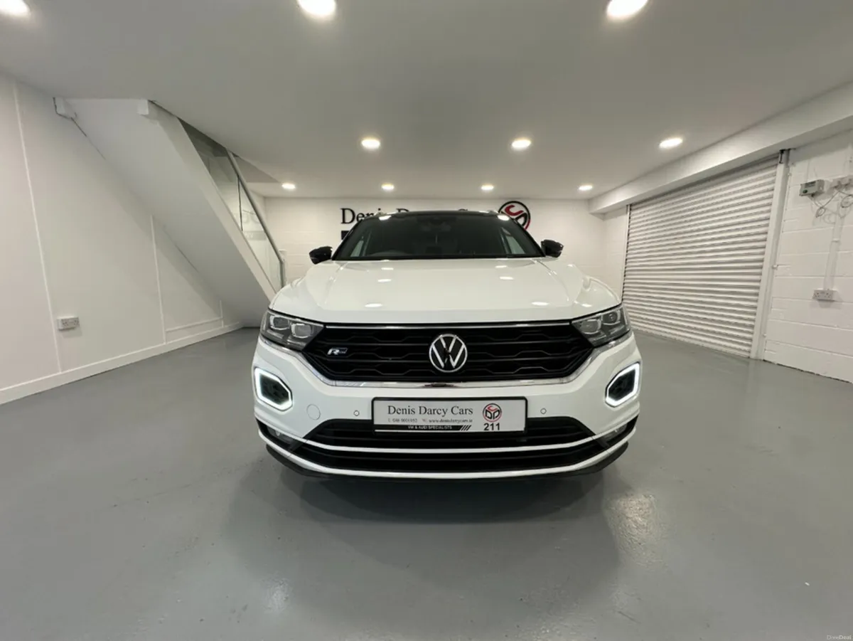 Volkswagen T-Roc (211) R LINE 2.0TDI DSG LOW KMS V - Image 6