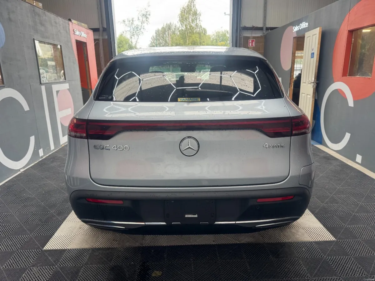 Mercedes-Benz EQC 2020 MERCEDES-BENZ EQC400 EDITIO - Image 4