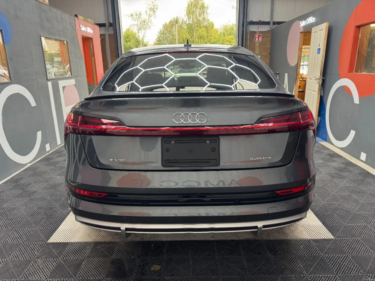 Audi e-tron 2022 AUDI E-TRON SPORTBACK 4WD QUATTRO - Image 4