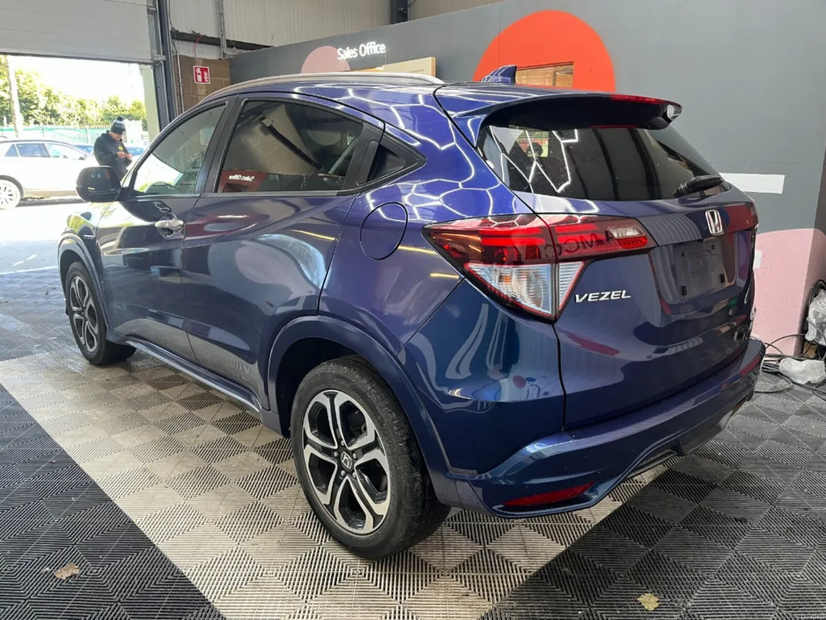 Honda Vezel 2017 HONDA VEZEL HV Z SENSING HYBRID 1 - Image 5