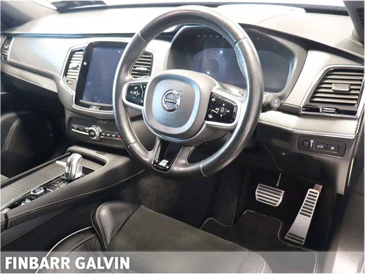 Volvo XC90 T8 (407hp) PHEV R-Design - Image 5