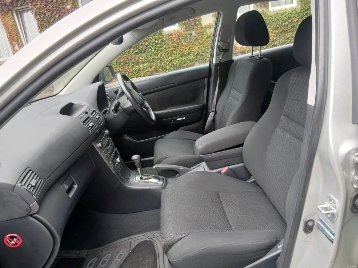 Toyota Avensis 2006 - Image 5