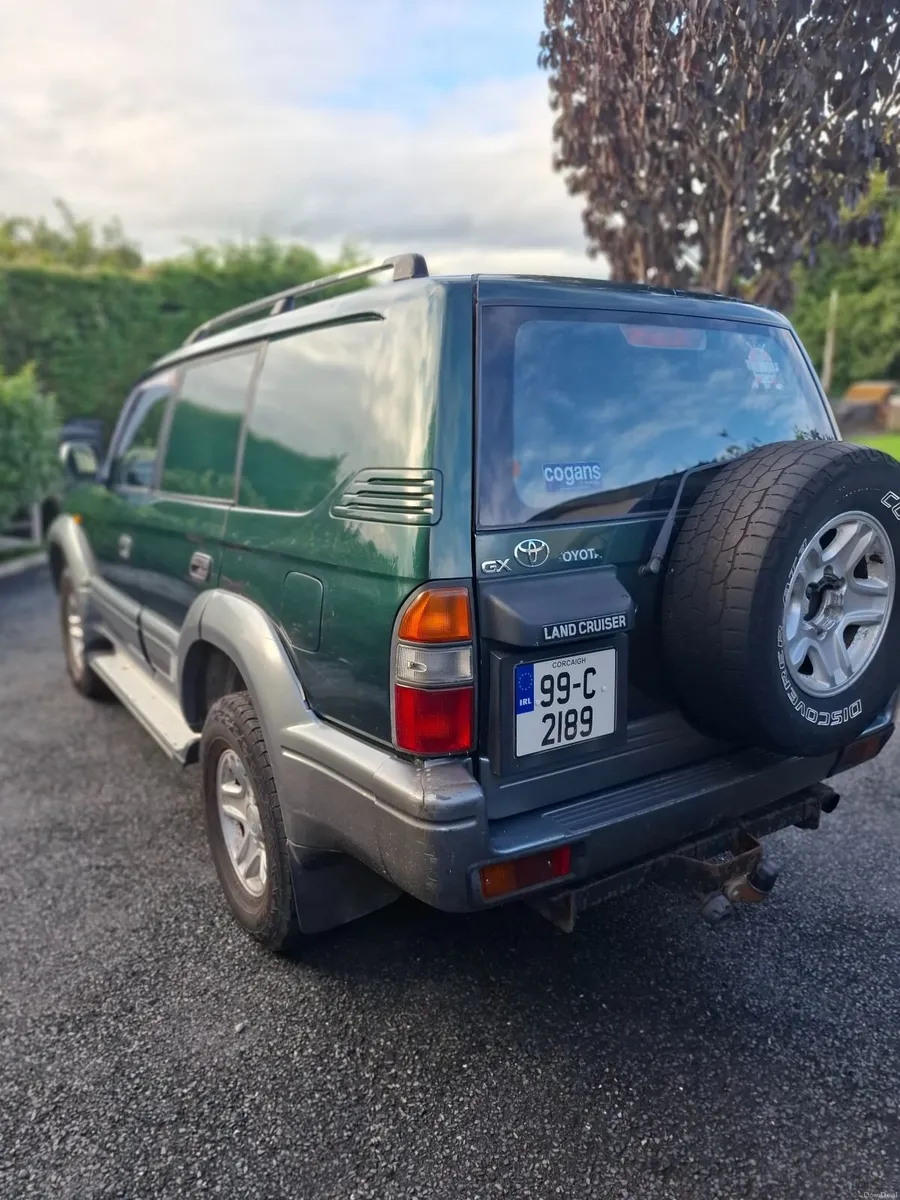 Toyota Land Cruiser 1999 - Image 2
